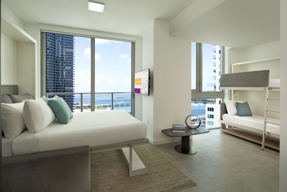 YOTEL Miami, Select by Hilton 33/50
