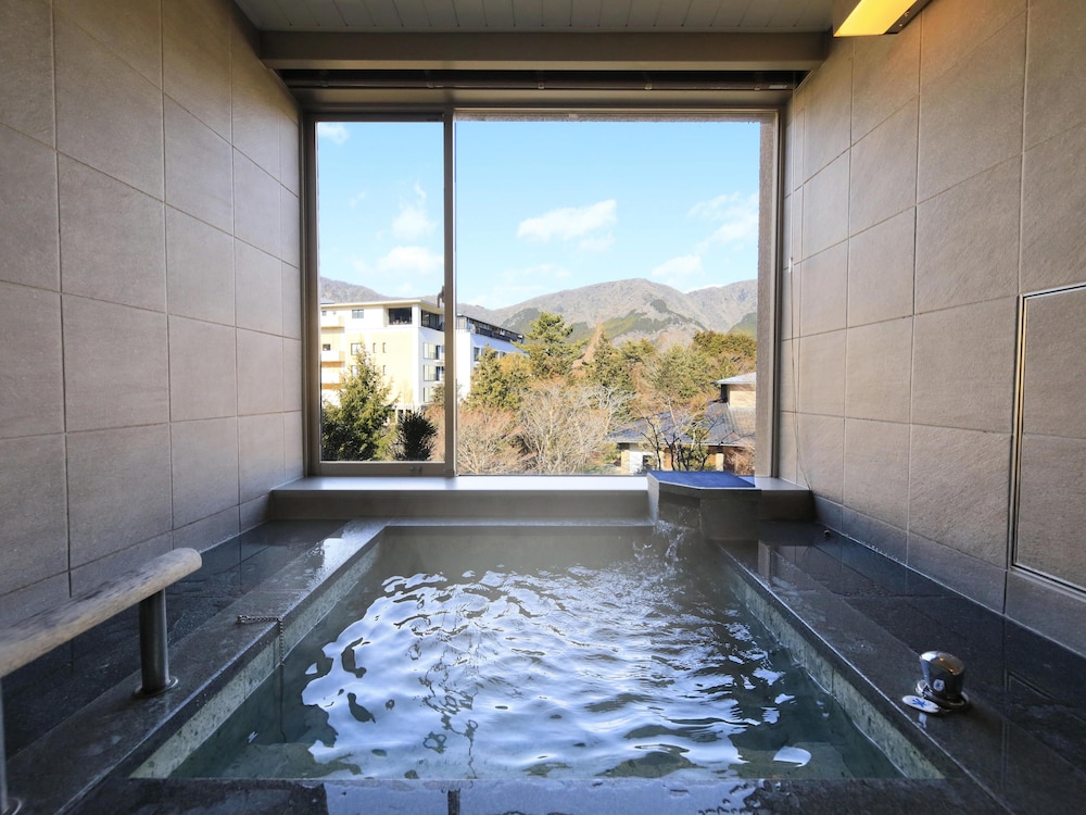 Hakone Hisui 19/45