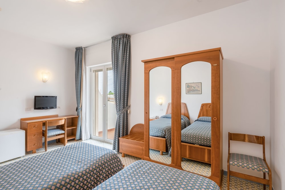 Hotel Eliseo Park S 33/65