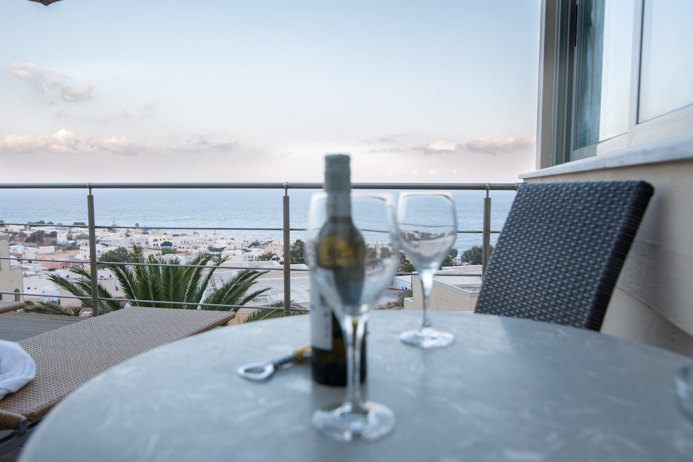 Antinea Suites and Spa 50/75