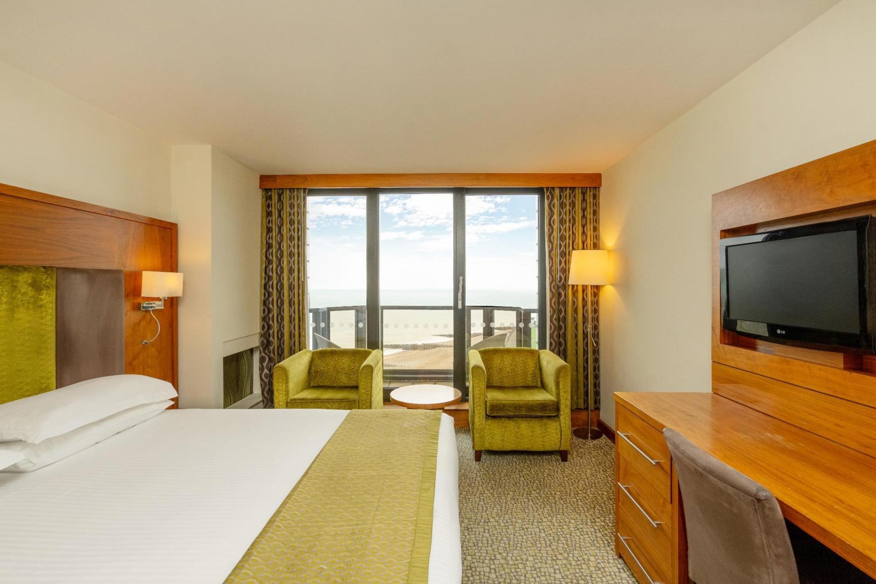 Room, King Bed, Sea Front, Balcony