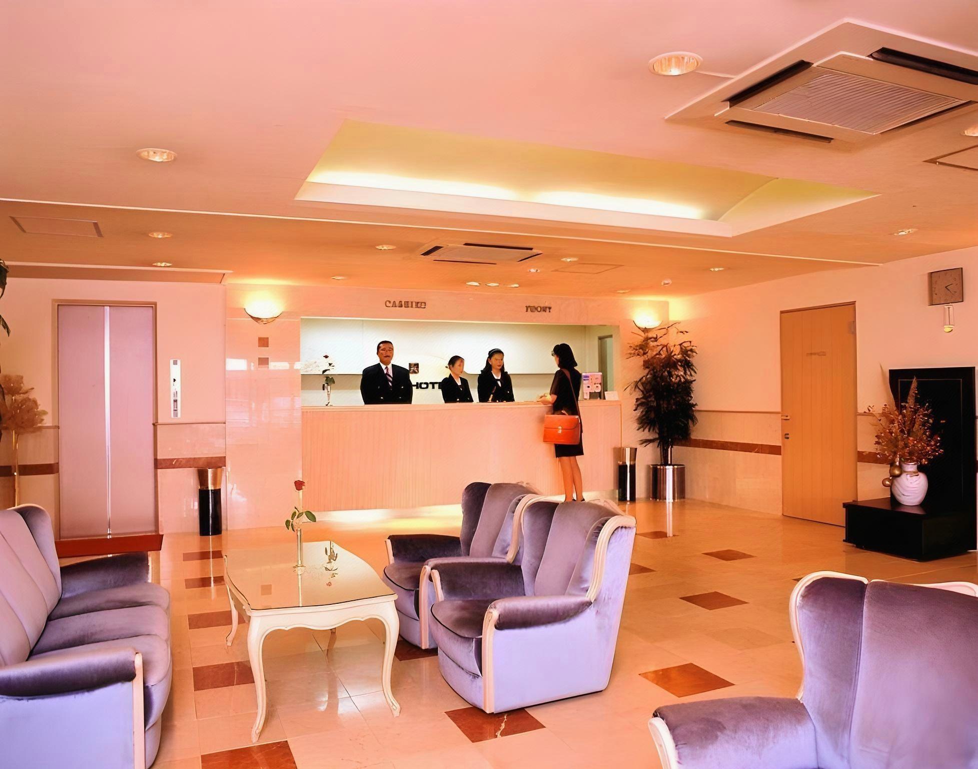 Toei Hotel 14/21