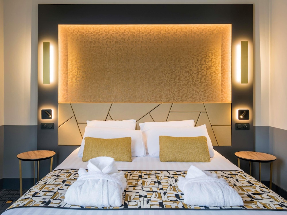 Mercure Rodez Cathedrale 11/50