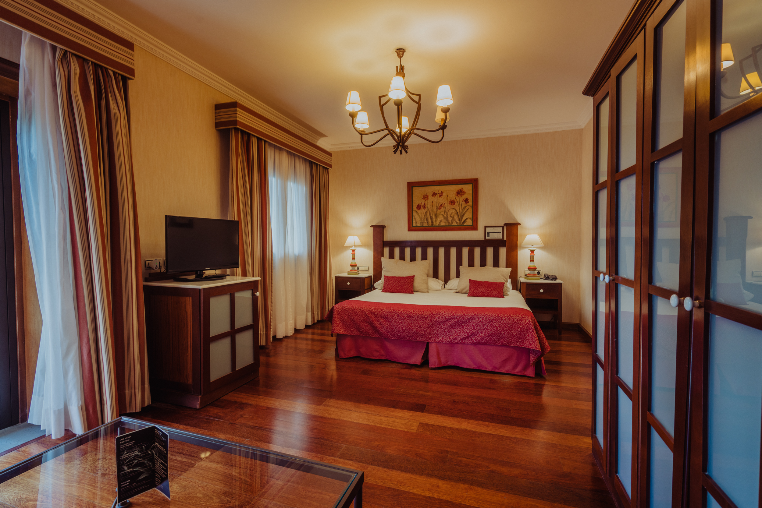 Superior, Double Bed, Mountain View