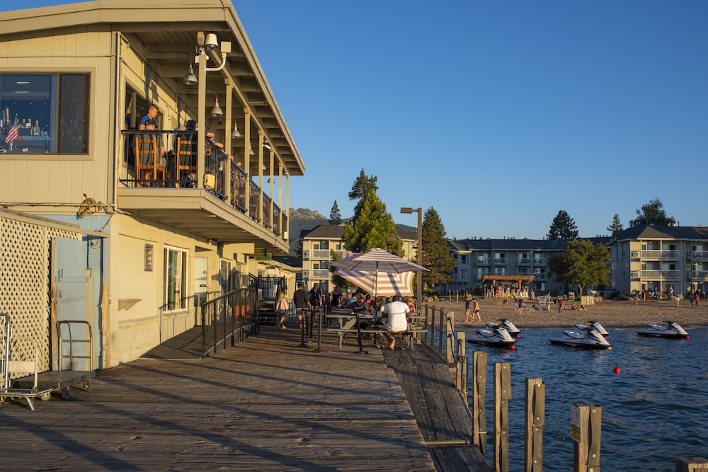 The Beach Retreat Lodge At Tahoe 34/50