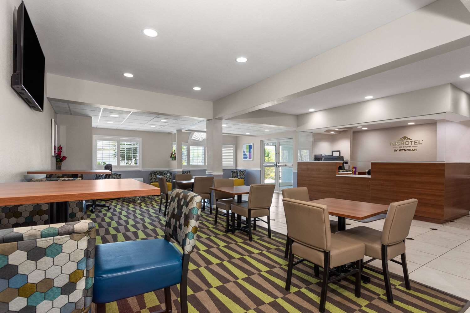 Microtel Inn & Suites by Wyndham Panama City 29/43