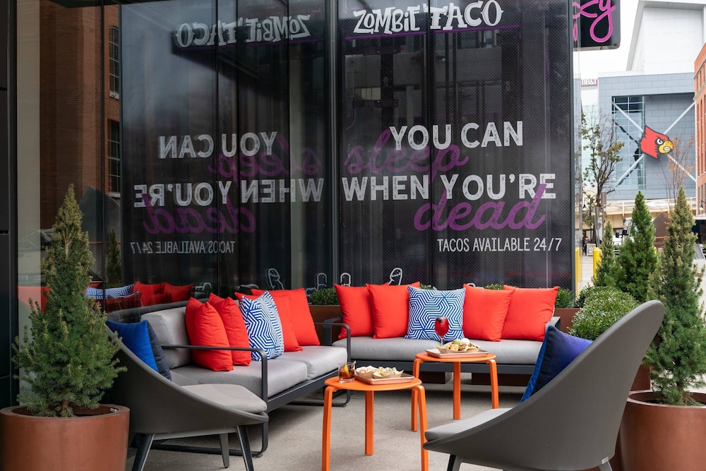 Moxy Louisville Downtown 3/61