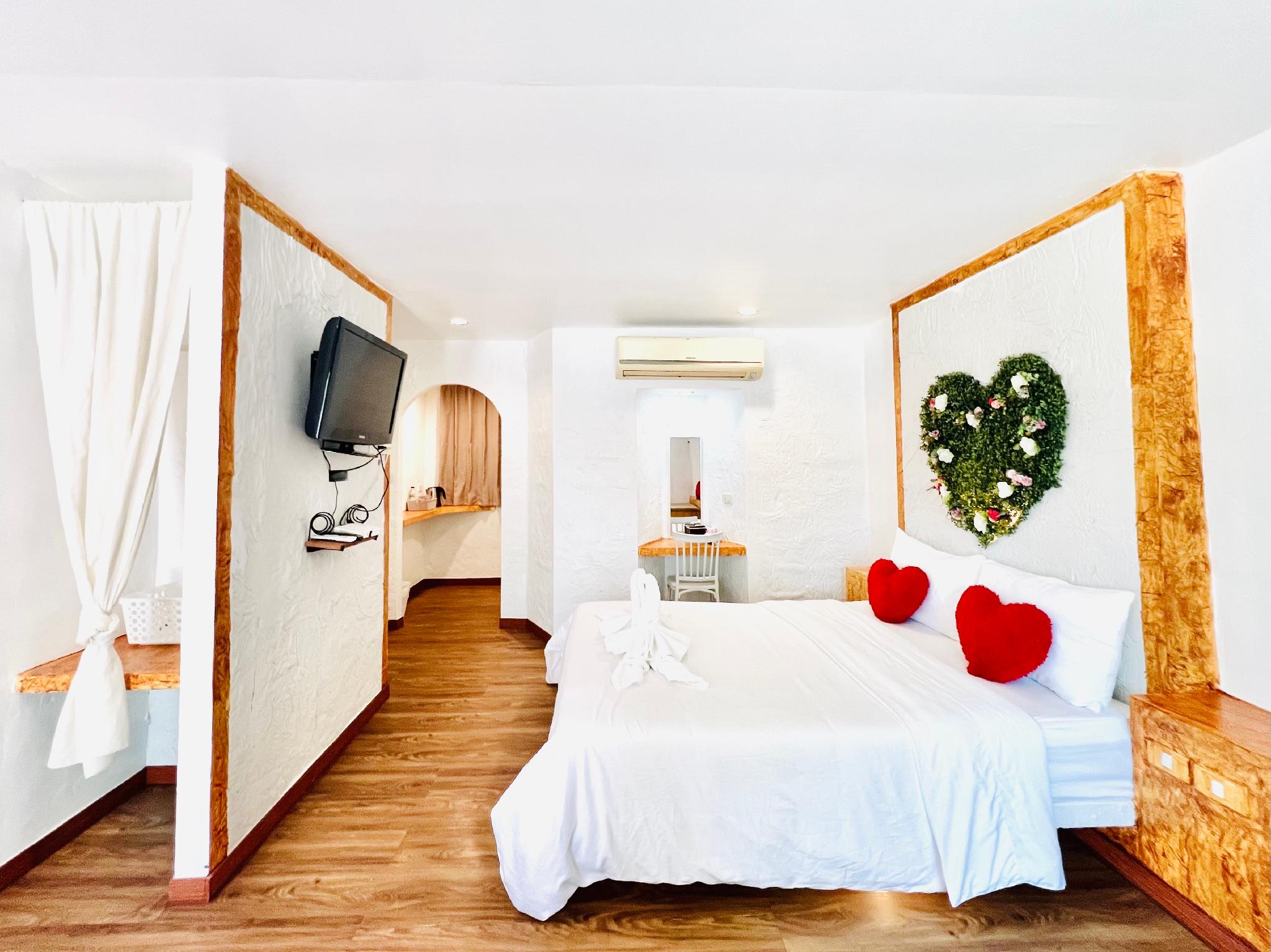 Tower, Double Bed