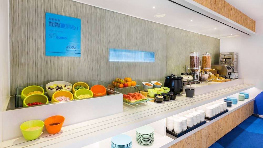 Holiday Inn Express Taichung Fengchia 38/51