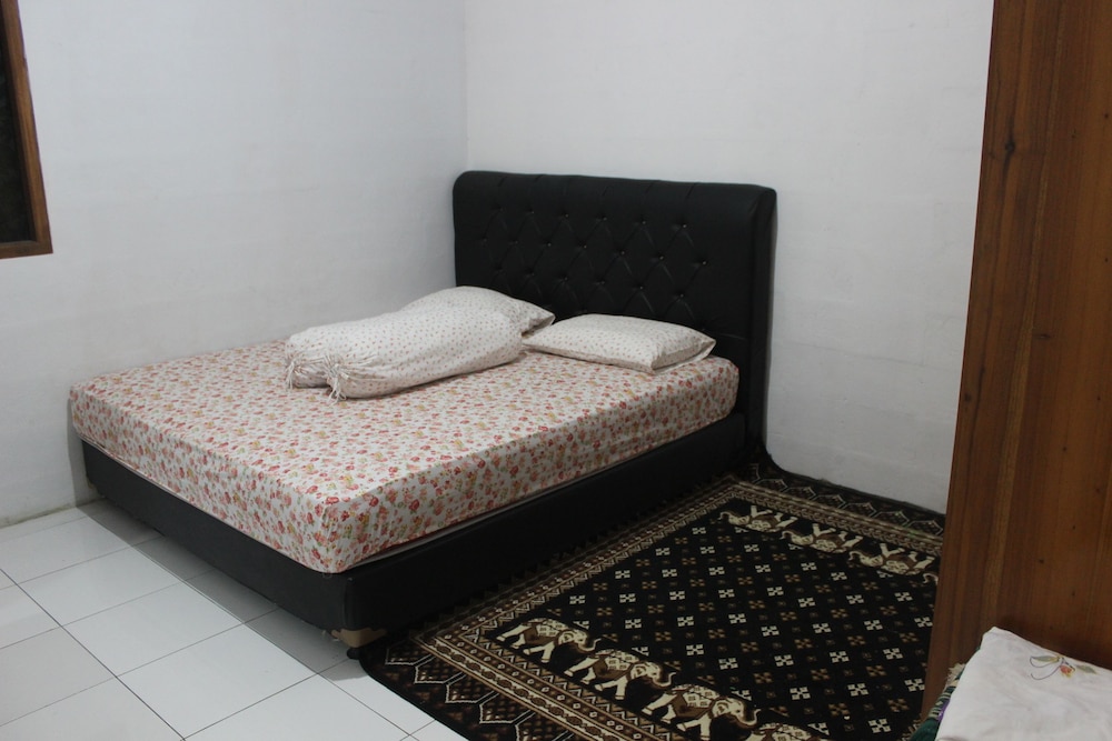 Villa Bayu Lembang 8/35