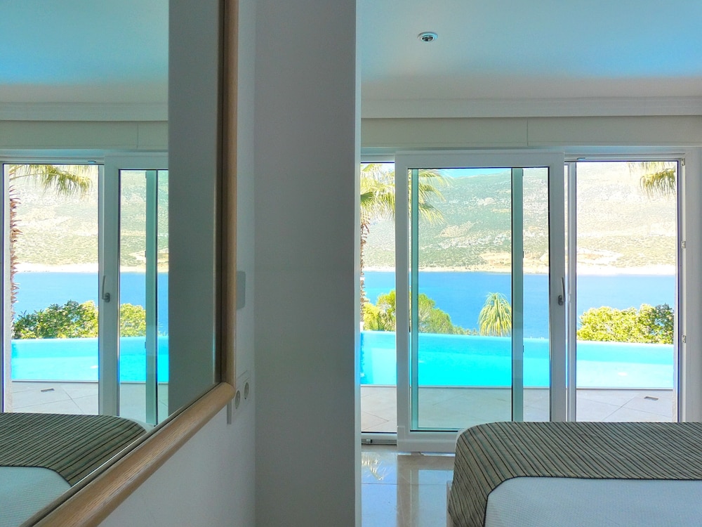 Lighthouse Hotel Kas 46/79