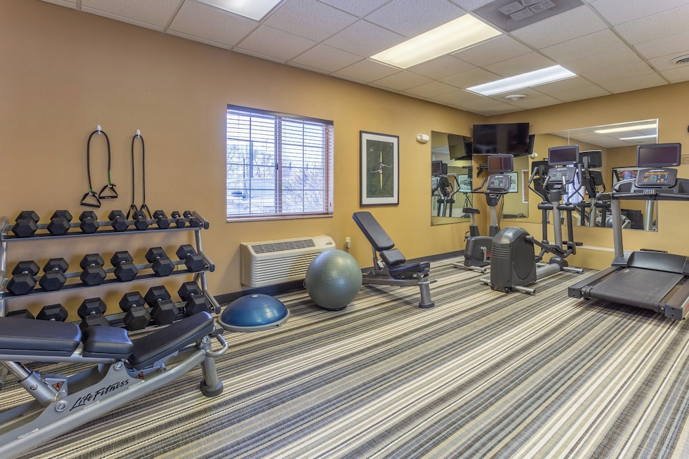 Candlewood Suites South Bend Airport, an IHG Hotel 24/48
