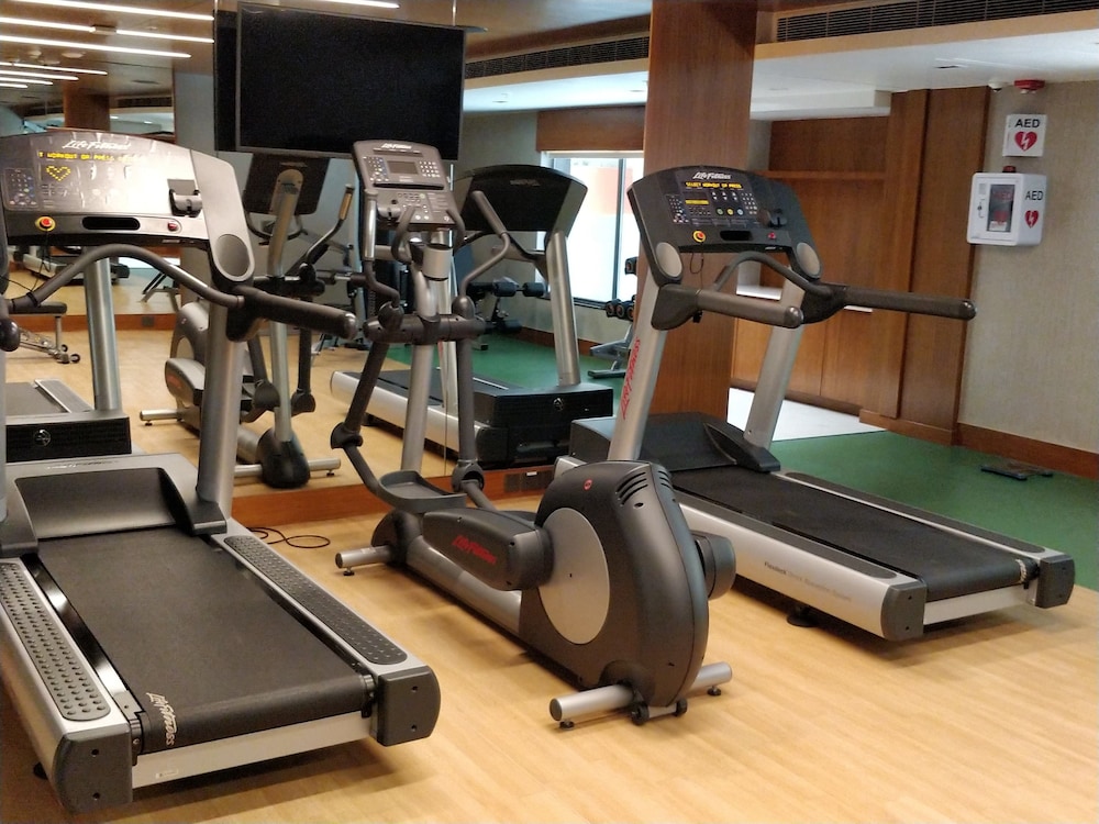 Hyatt Place Hyderabad Banjara Hills 32/54