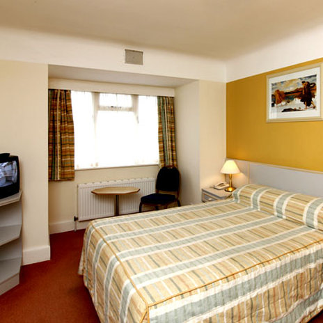 Russel Court Hotel Bournemouth Central 15/45