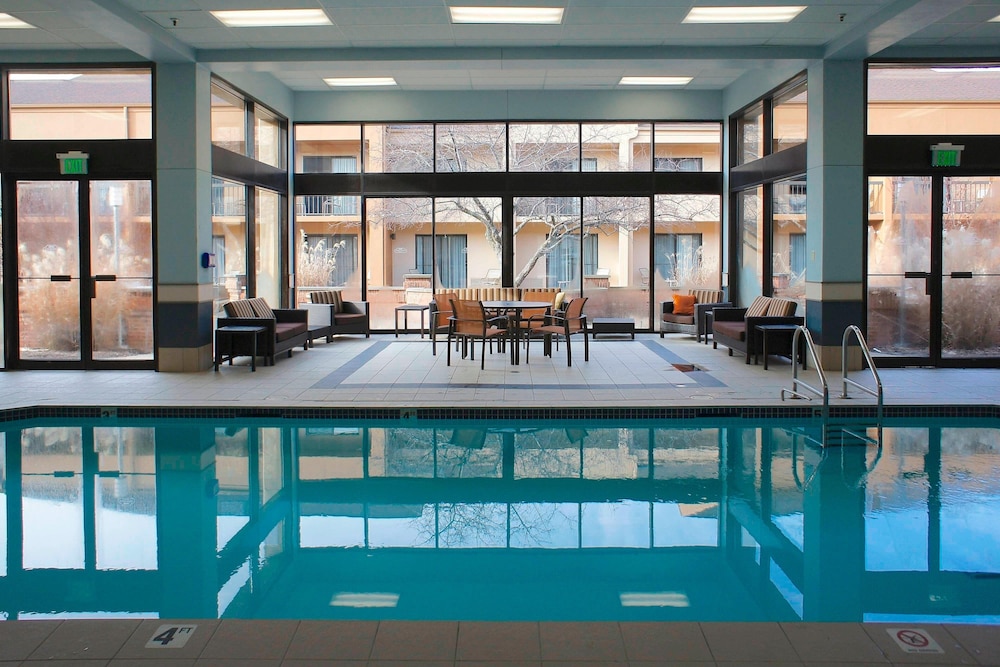 COURTYARD ROCKFORD
