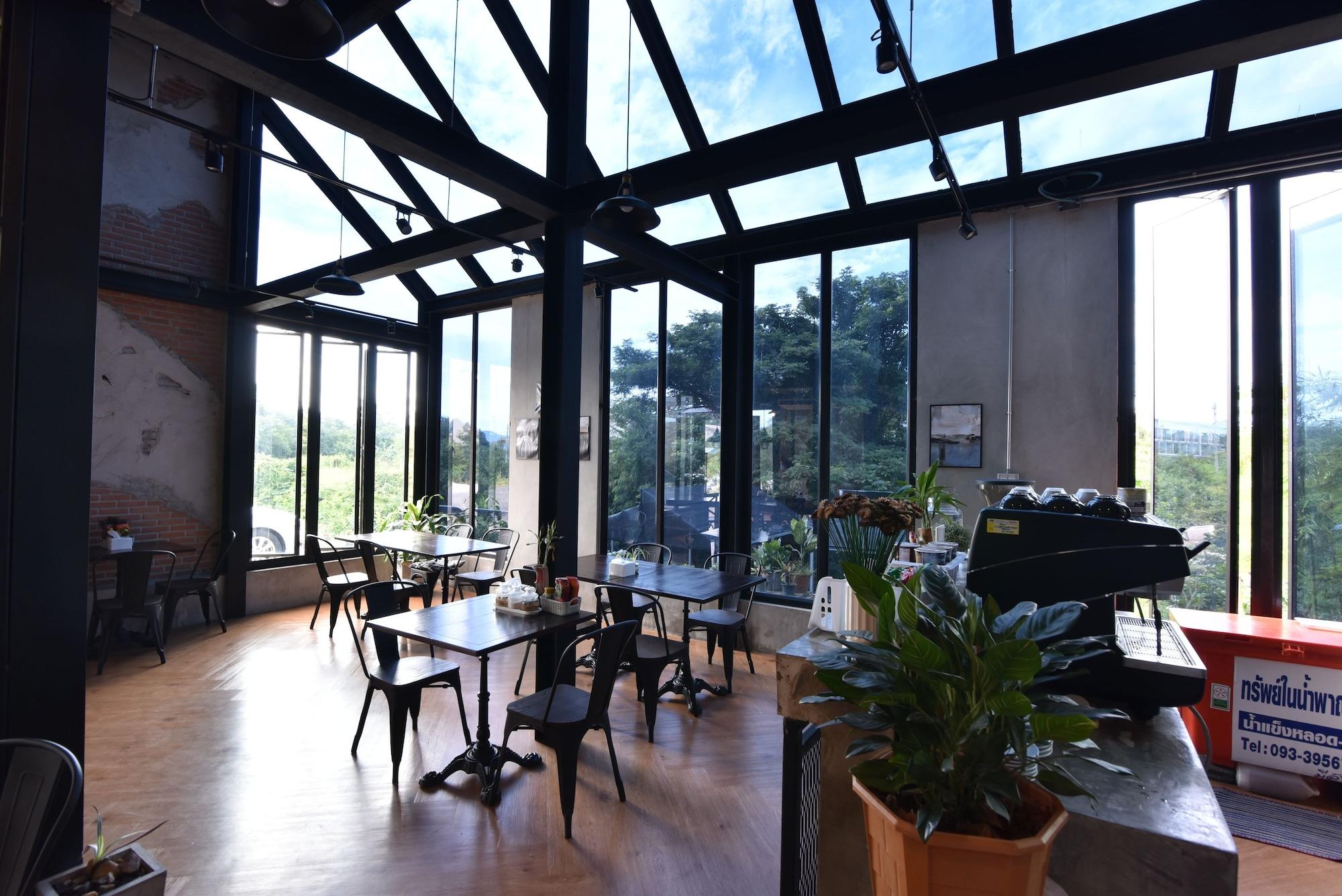 Chartame Boutique Hotel 31/43