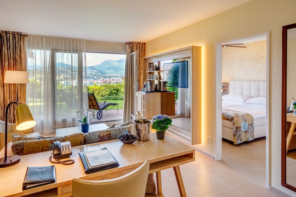 Suitenhotel Parco Paradiso 46/77