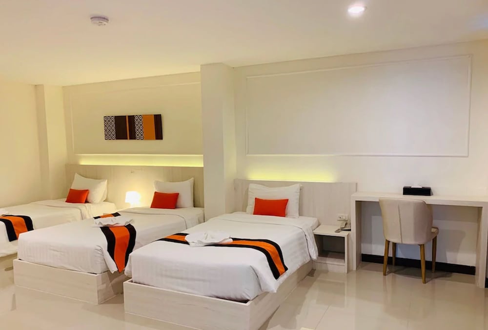 De Hug Hotel & Residence 24/68