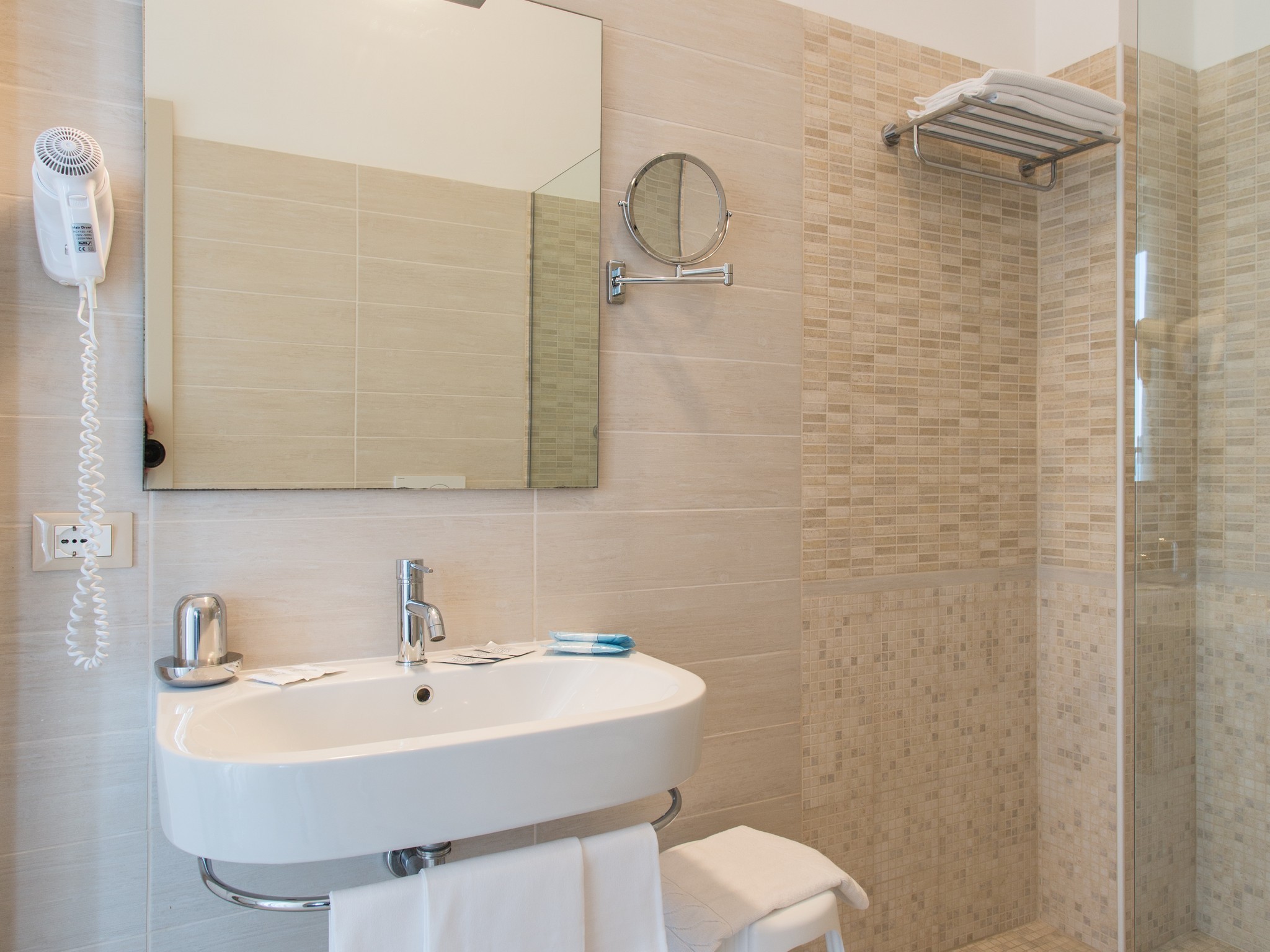 غرفة كومفورت بسرير مزدوج، Hotel Lungomare Cervia 5/5