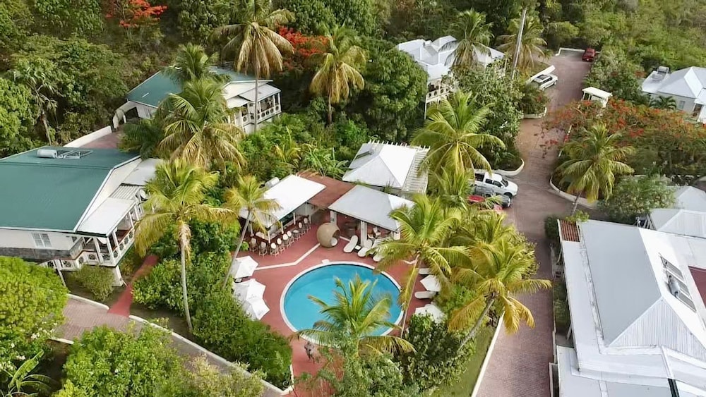Sugar Mill Hotel 26/33