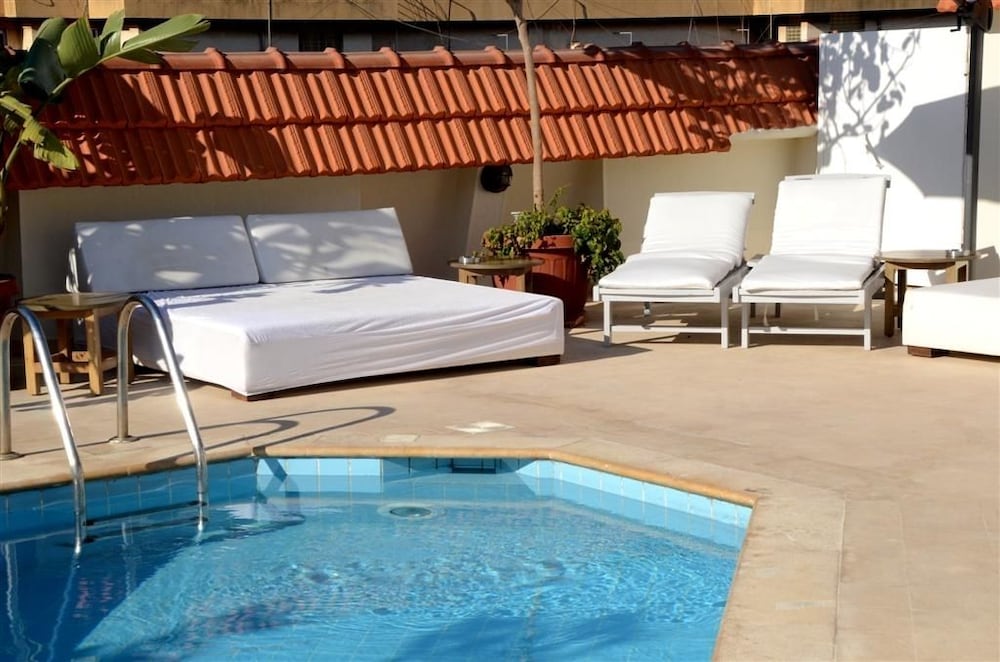 Serenada Golden Palace - Boutique Hotel Beirut 10/75