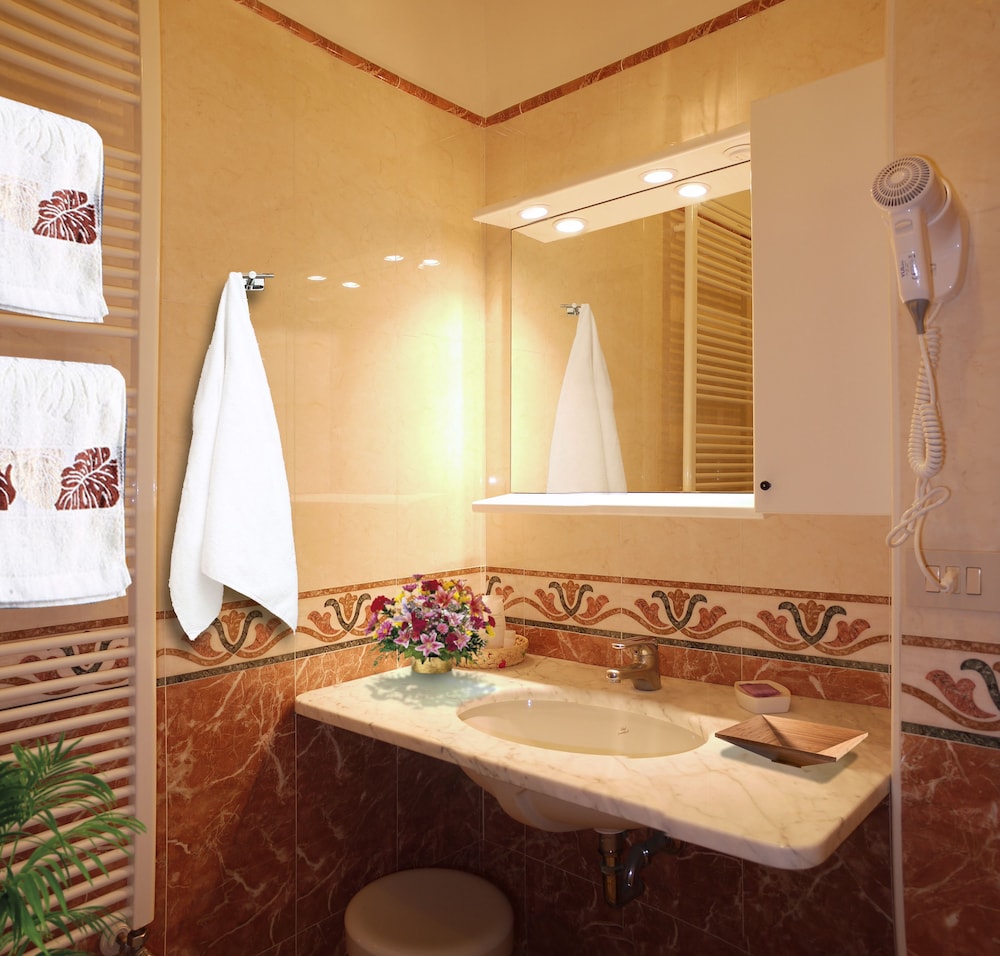 San Luca Hotel 29/55