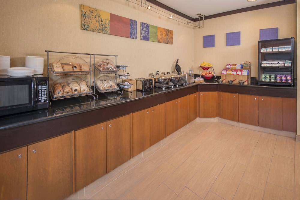 Fairfield Inn & Suites Dulles Airport Chantilly 25/31