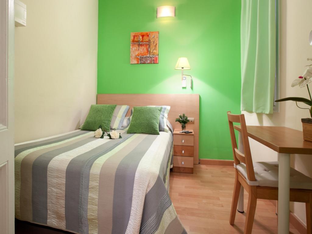 Hostal Felipe Ii 14/24