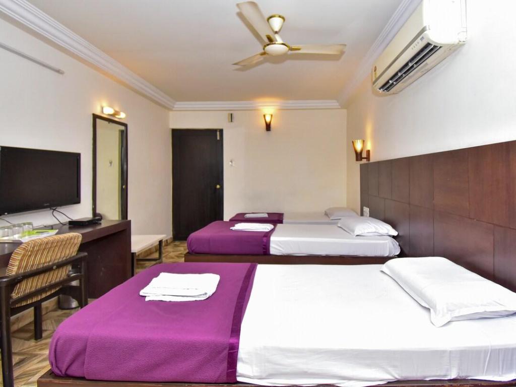 Hotel Aditya Palace 16/47