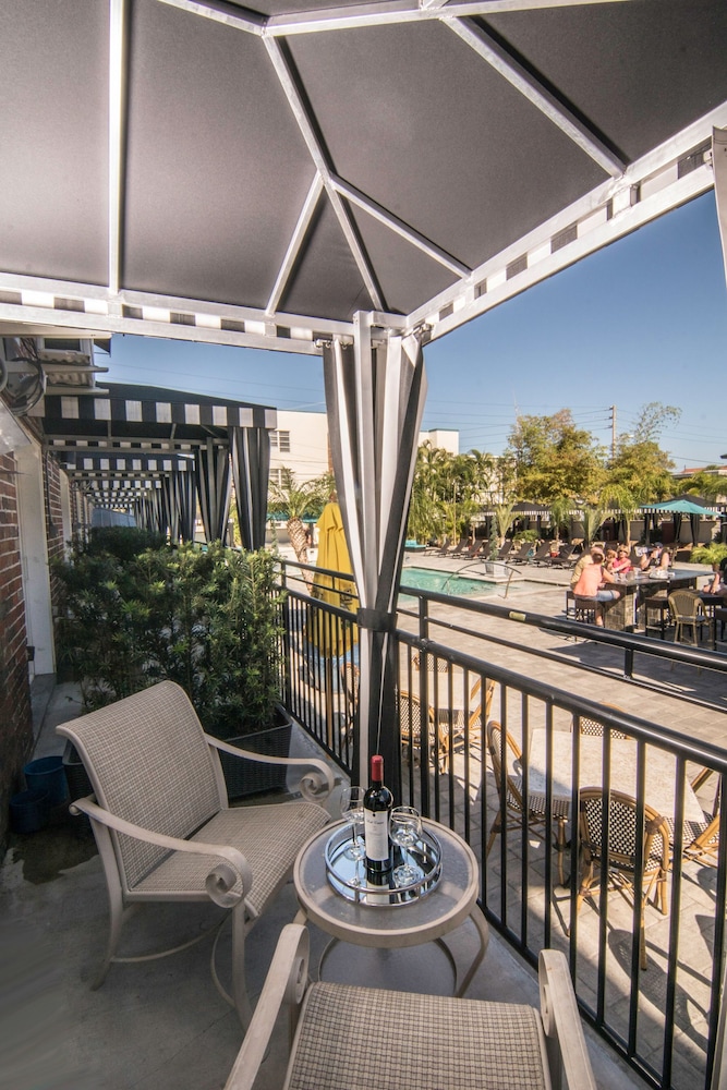 Hollander Boutique Hotel 56/69