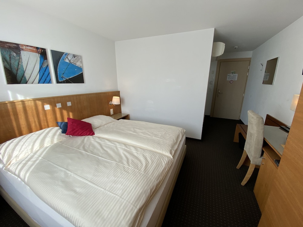 Businesshotel Lux 7/50