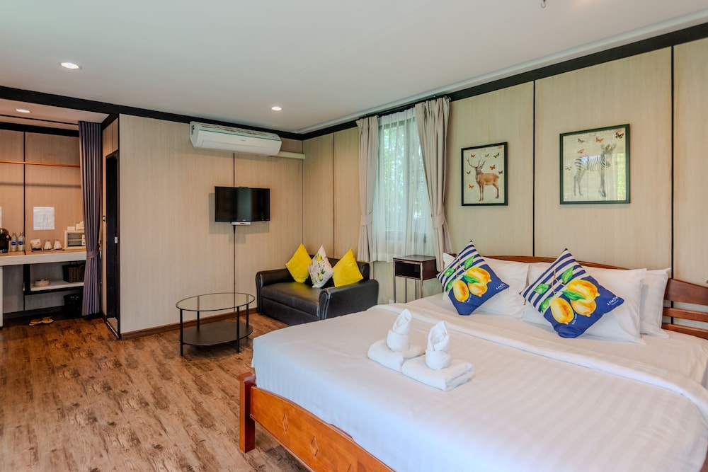 Bella, Suite, King Bed