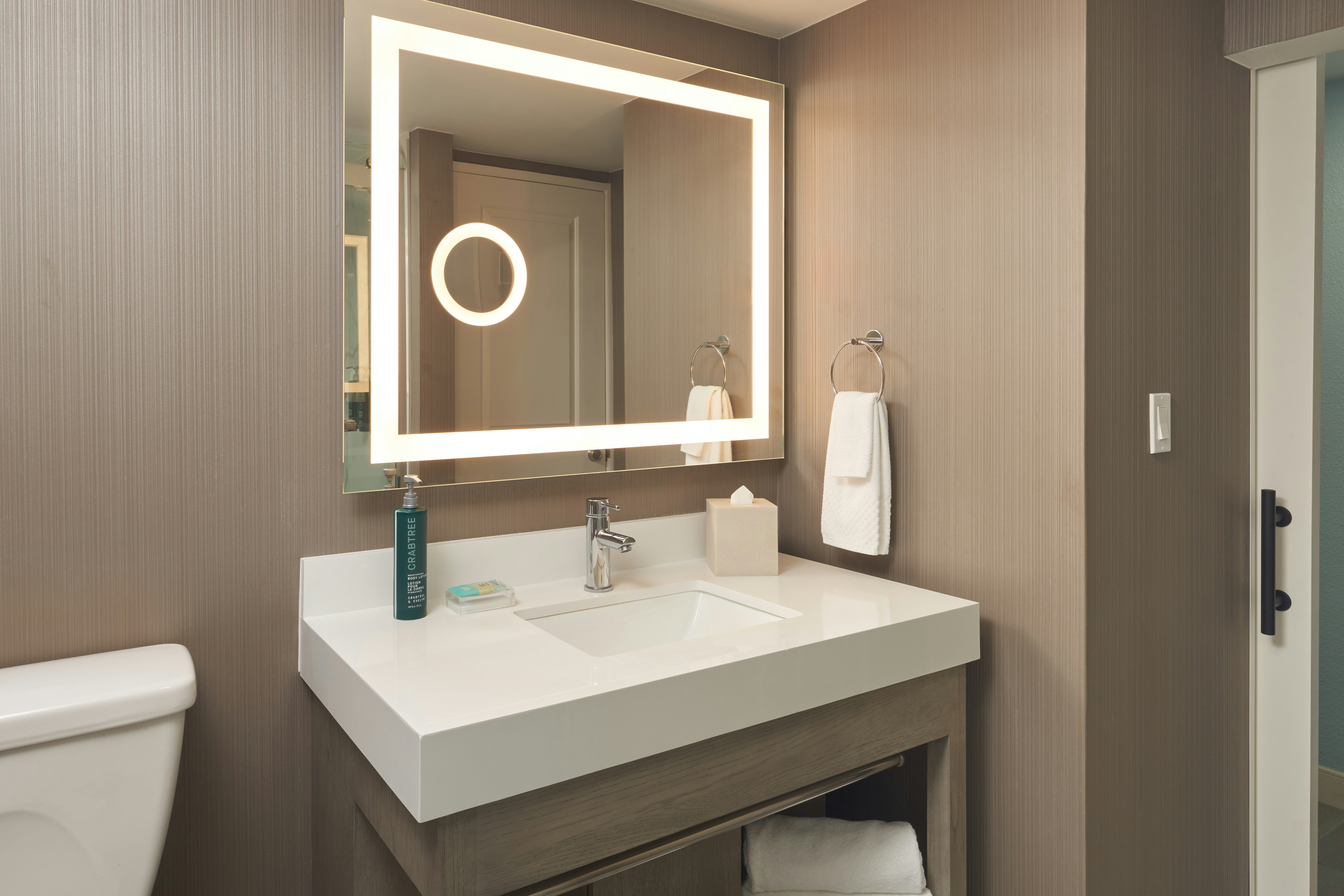 1 Bedroom, Suite, Ocean Front