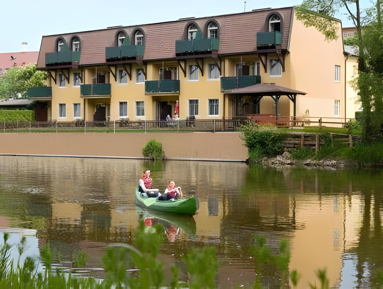 Stadthotel Raabs an der Thaya 19/23