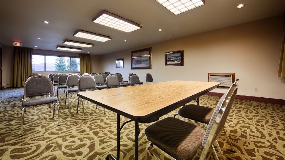 Best Western Ptarmigan Lodge 57/72