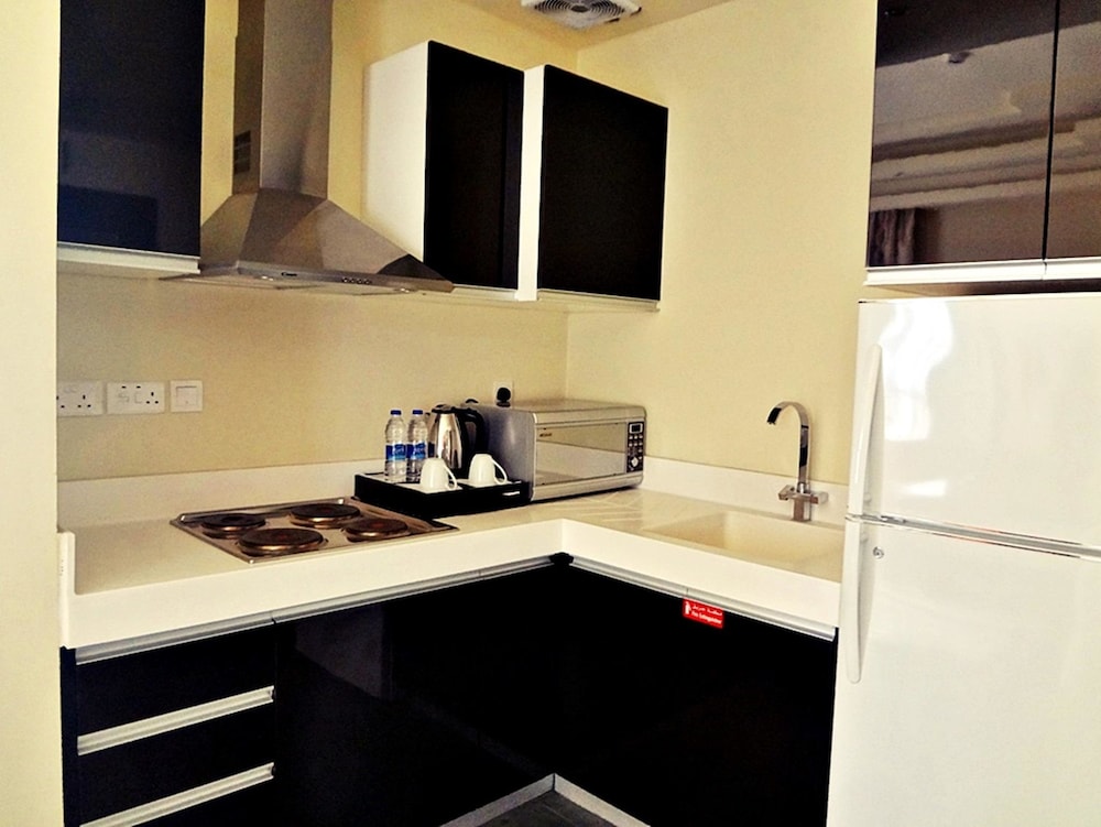 Al Raya Suites Hotel 26/26