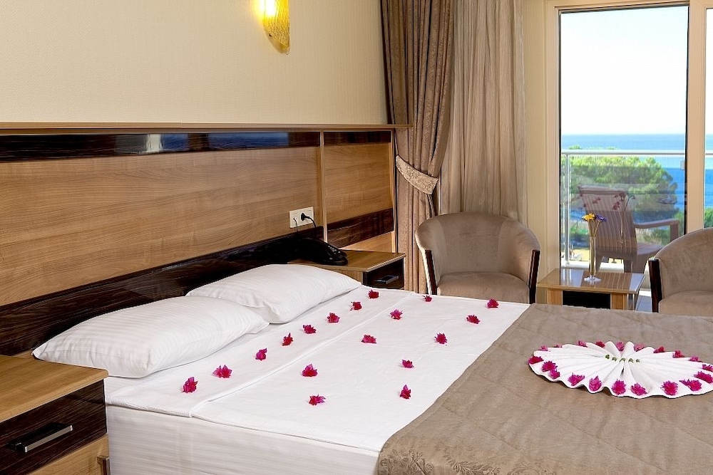 Grand Sahin s Gumuldur Resort 31/82