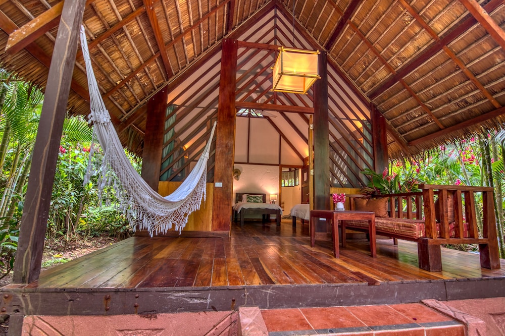 Shawanda Lodge 27/50