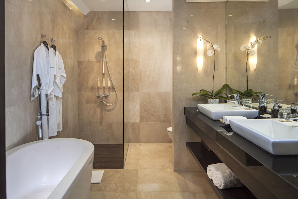 MONTIGO RESORTS SEMINYAK 24/73