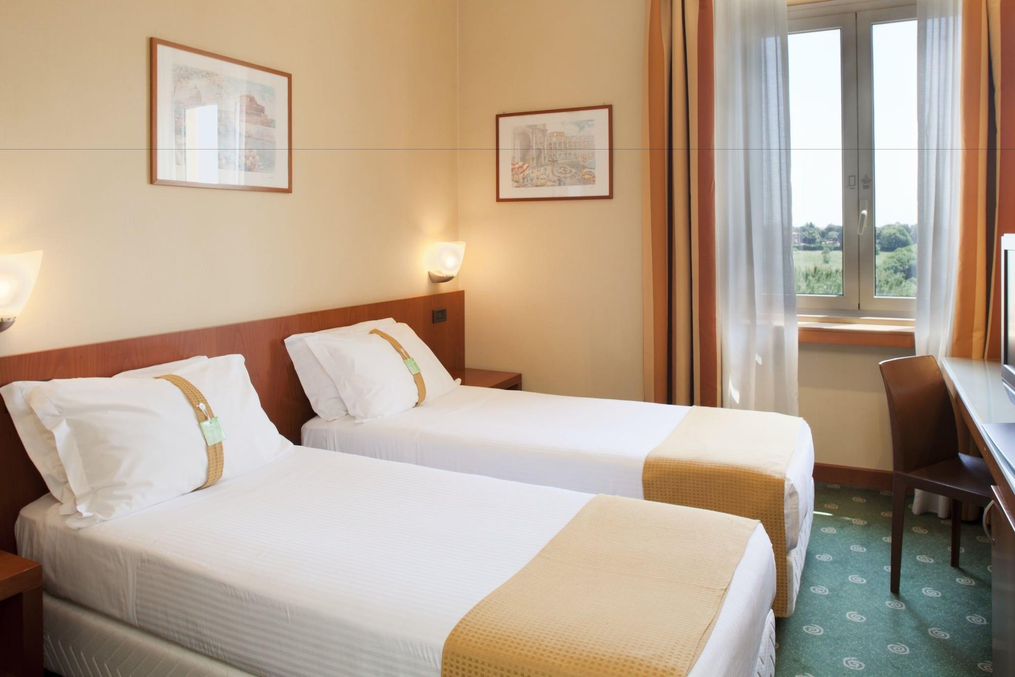 Room, Twin Beds