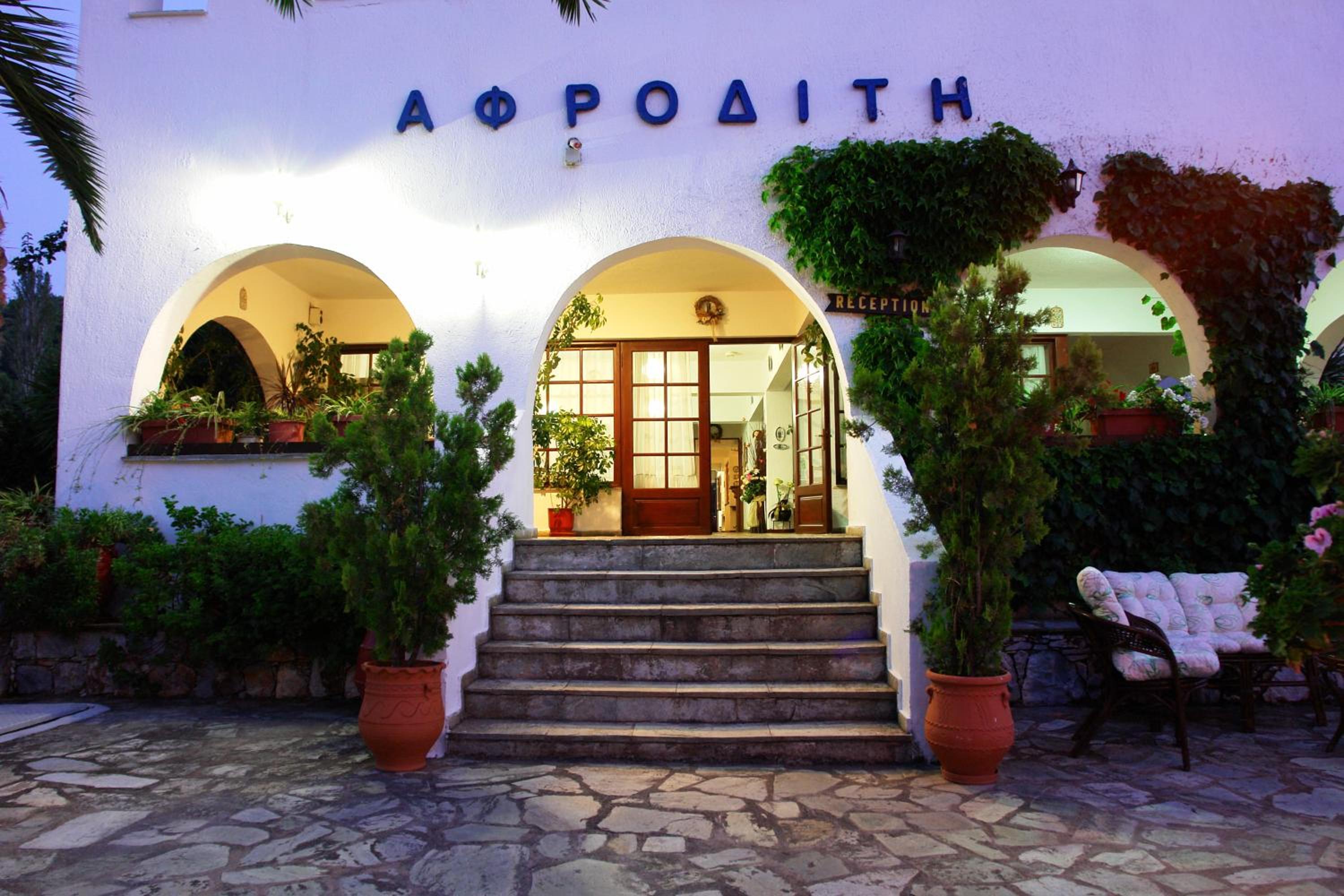 Afrodite Hotel 6/37