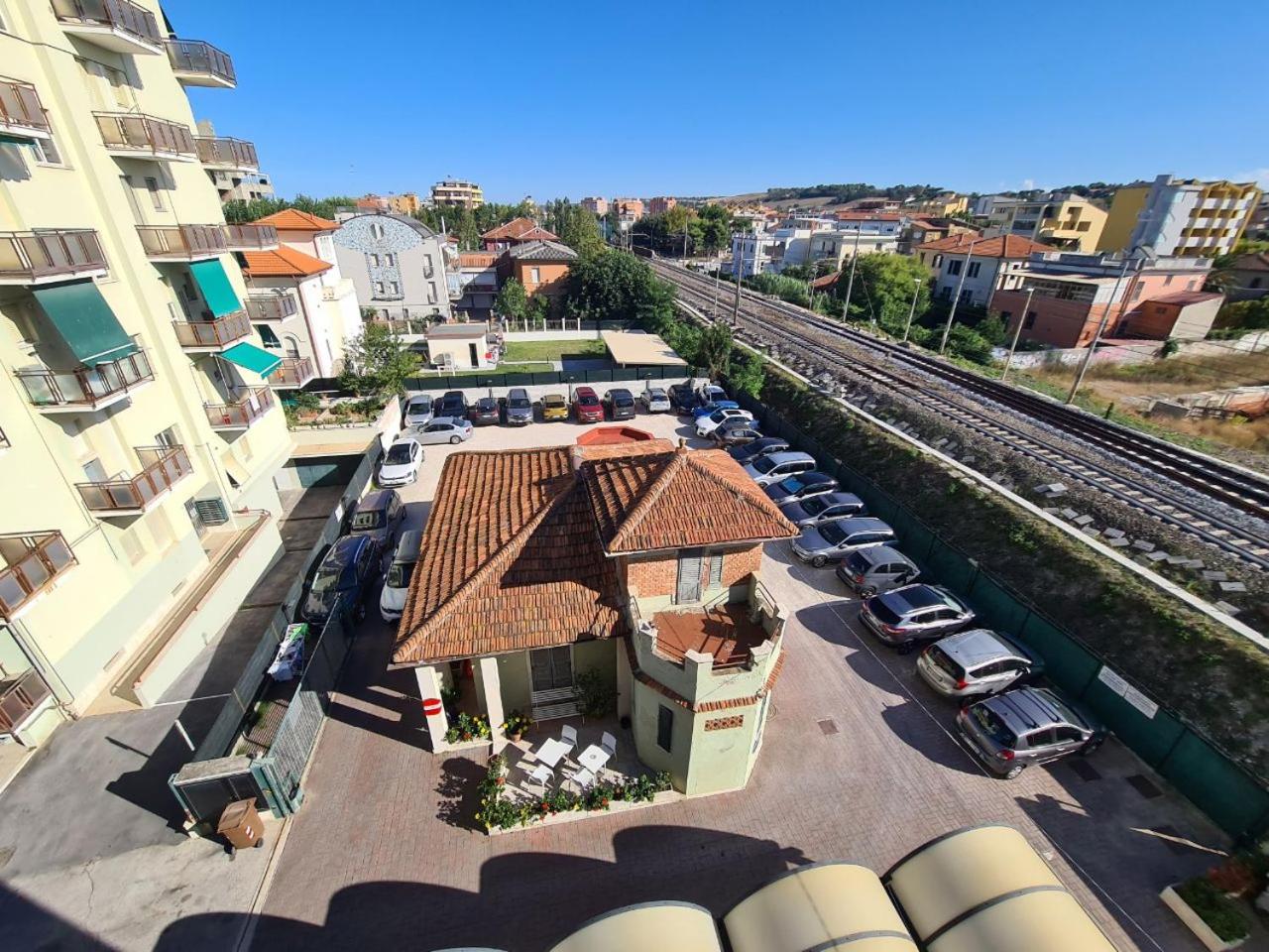 Hotel Fiorella 42/50