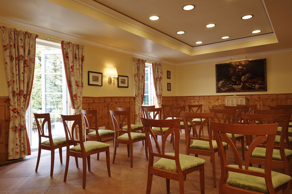 Hotel Freisinger Hof 43/50