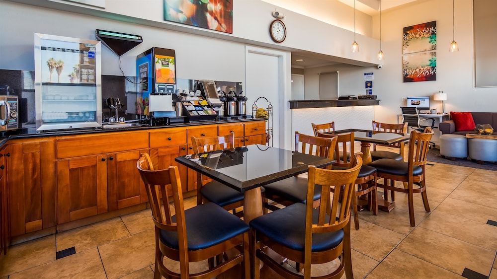 Best Western Heritage Inn Bakersfield 26/29