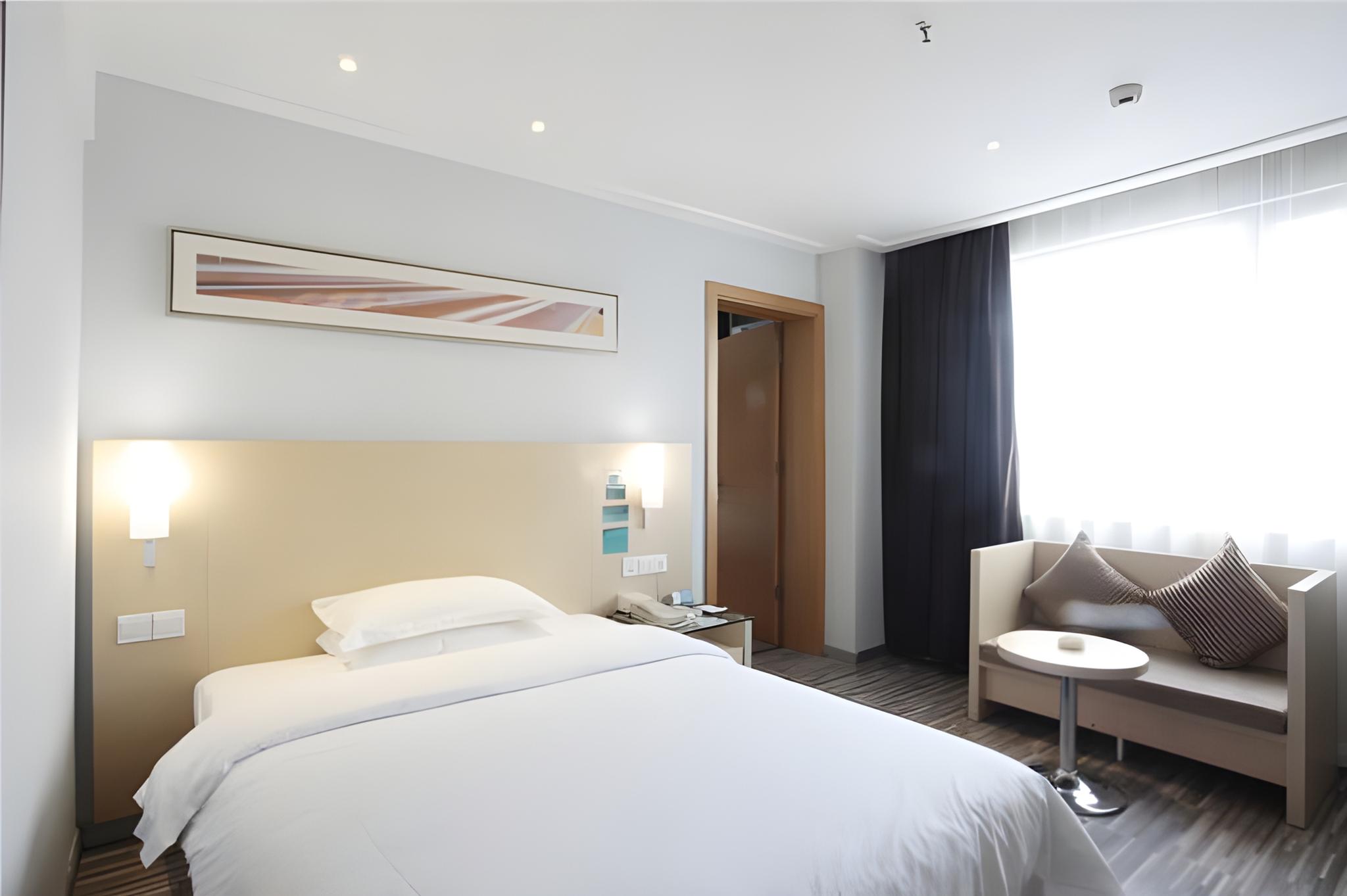 City Comfort Inn Haikou East High Speed Railway Station 37/72