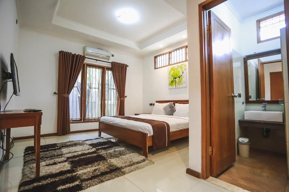 KULDESAK VILLAS BANDUNG 20/74