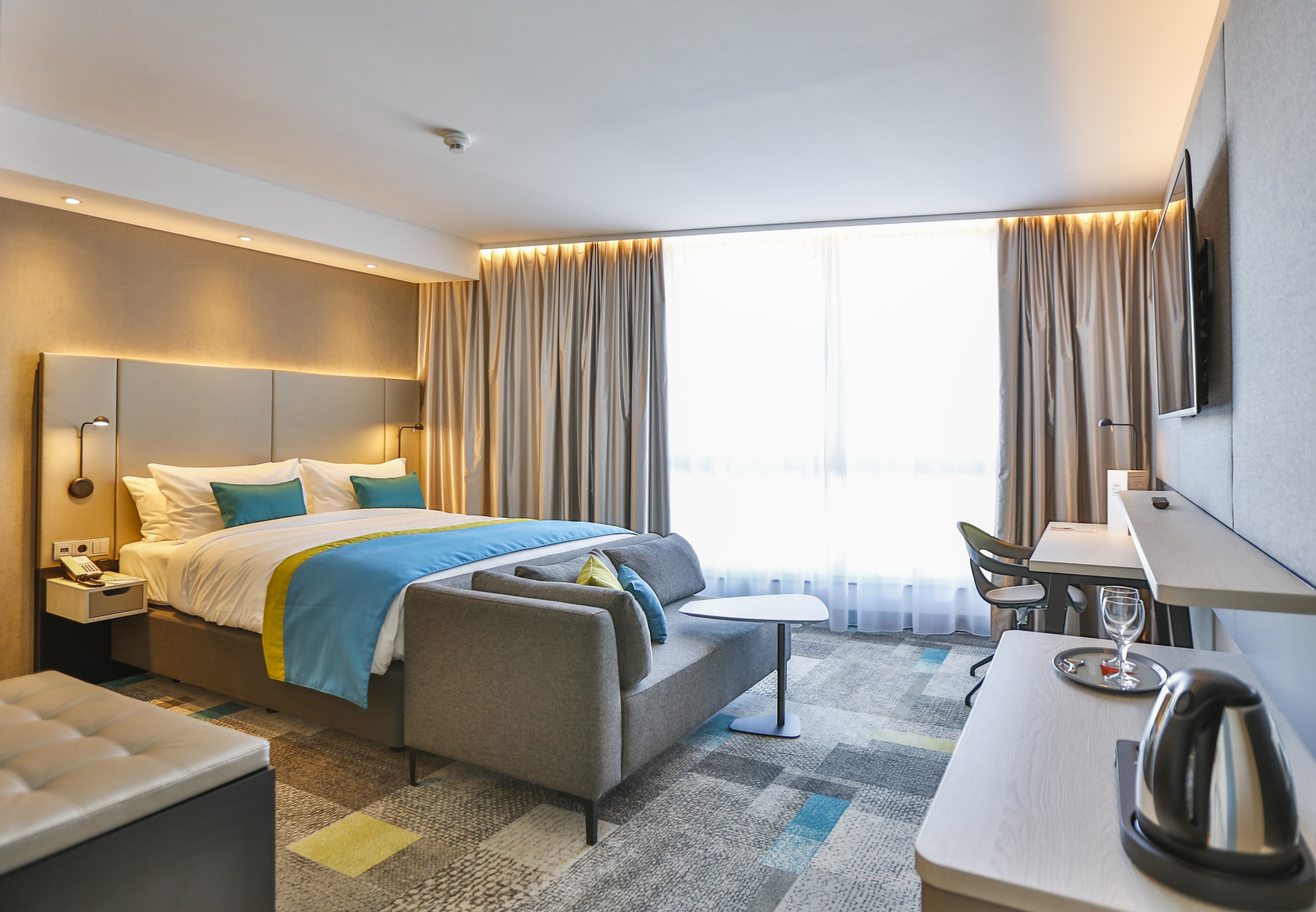HOLIDAY INN VILLINGEN - SCHWENNINGEN 21/76