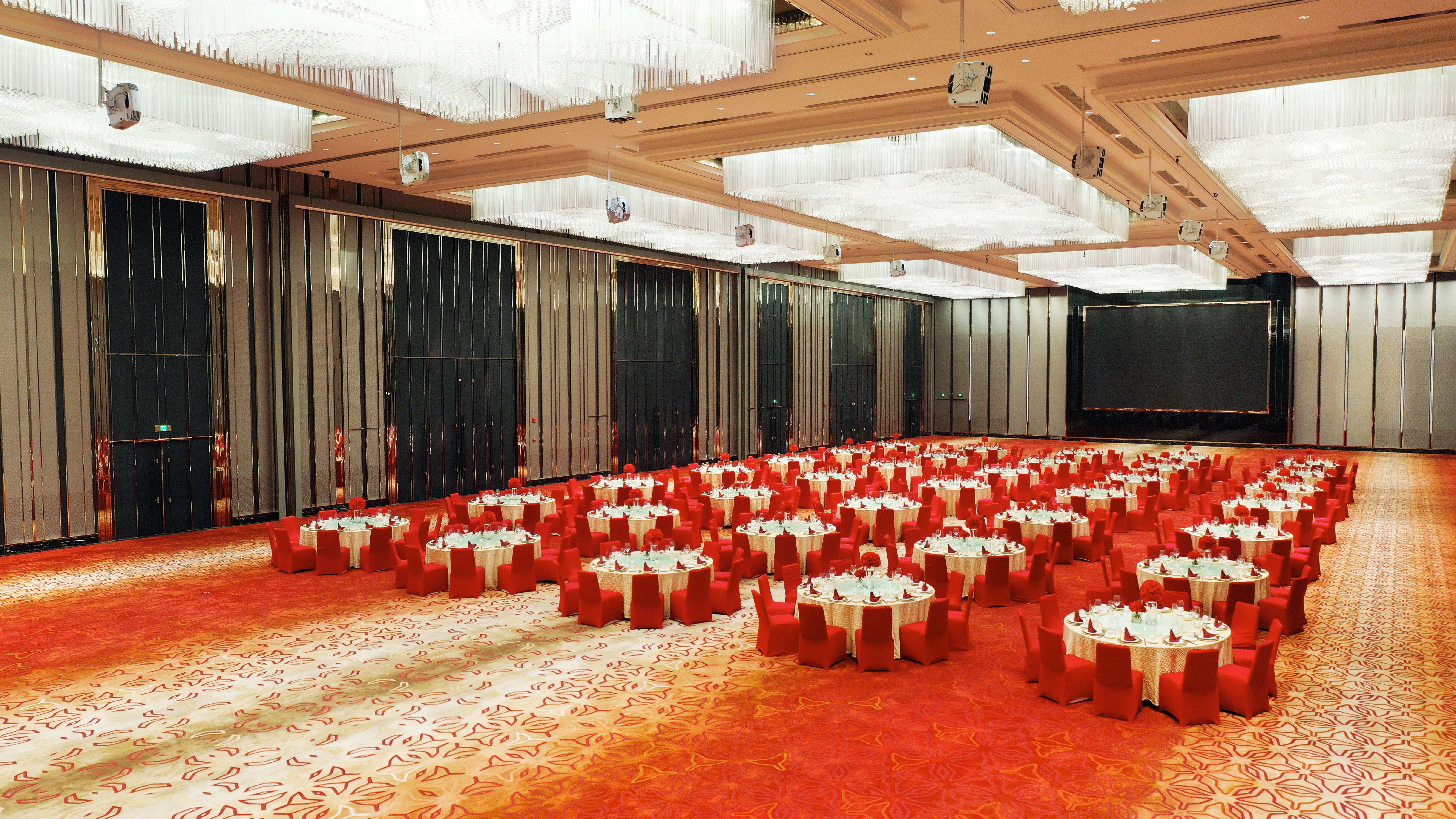 Intercontinental Guangzhou Exhibition Center 36/50
