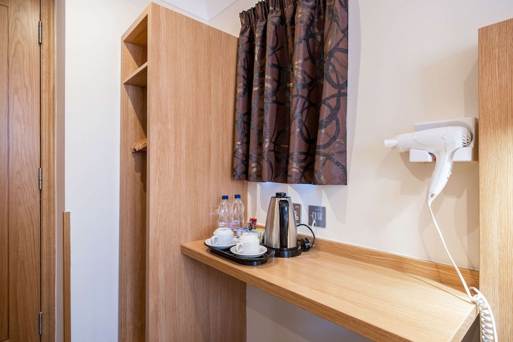 Comfort Inn Hyde Park 16/35
