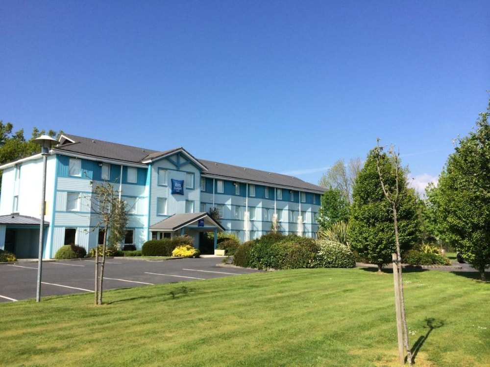 Ibis Budget Granville 7/50